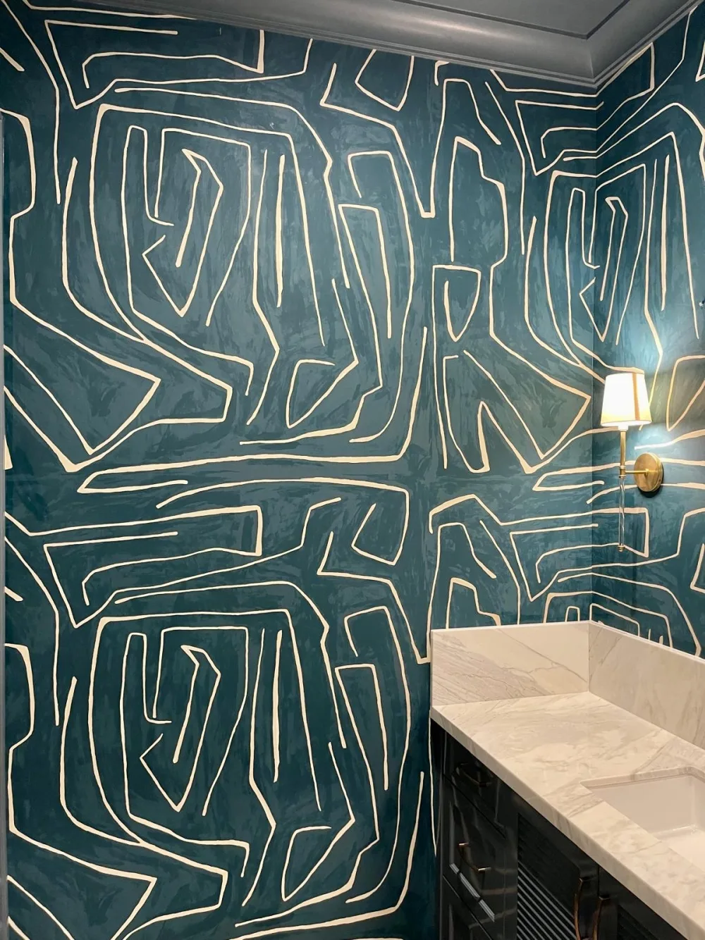 Green wallcovering installation in Card Sound, Florida