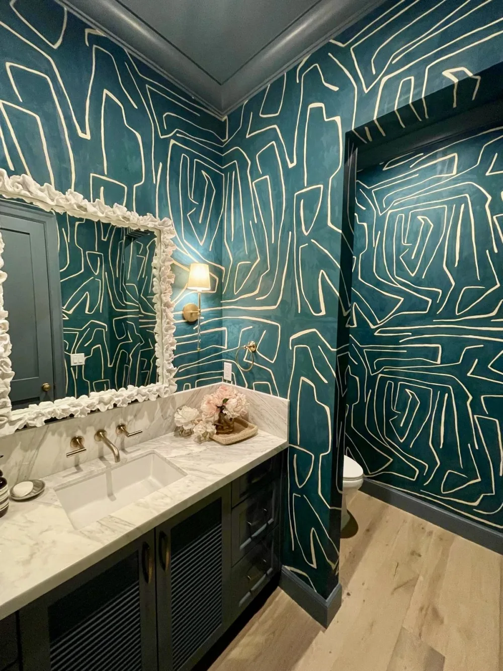 Green wallcovering installation in Card Sound, Florida, view 4